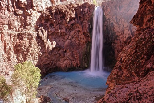 Mooney Falls